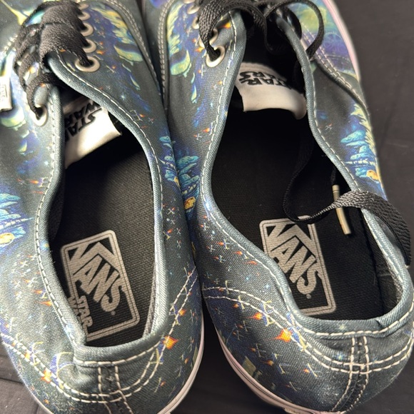 Exclusive VANS Star Wars A New Hope Darth Vader Sneakers Men's Size 9 Women 10.5 - Picture 14 of 15